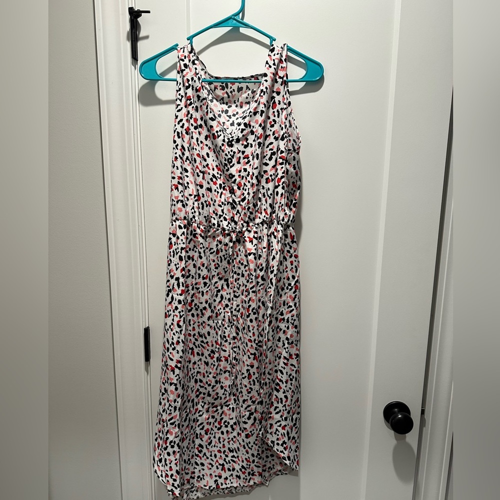 White with pinks and black animal print tie waist dress. Size xxl NWOT